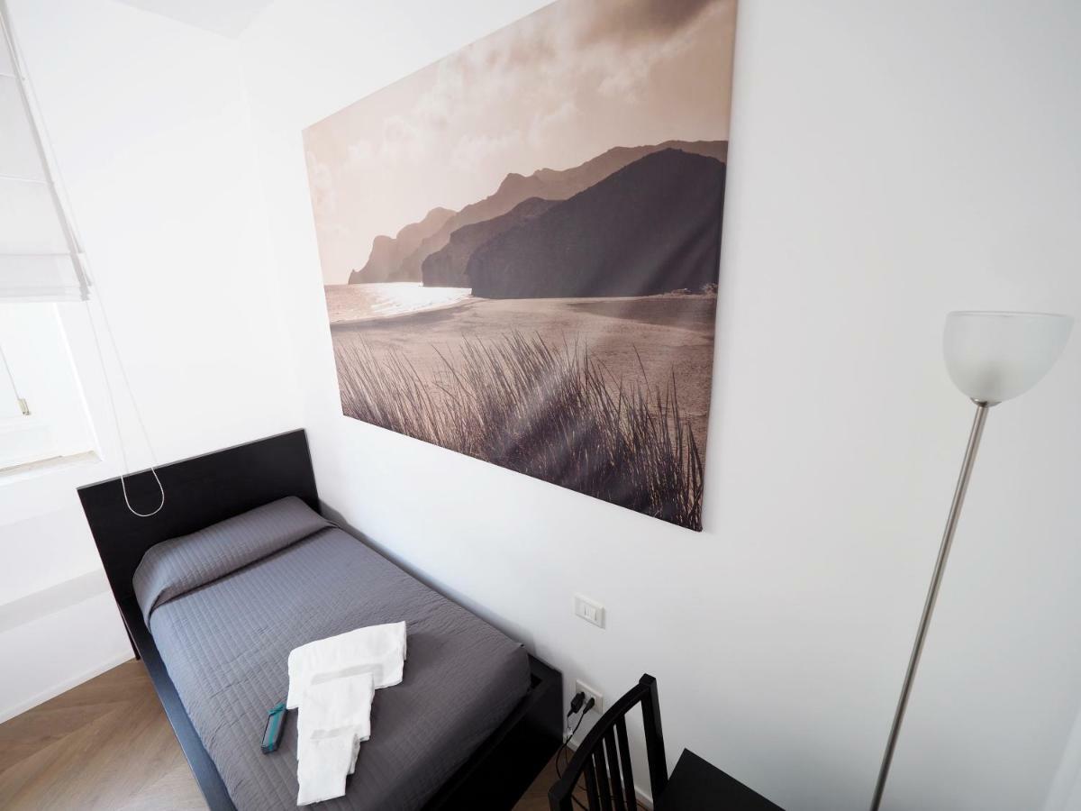 Turati 3 Apartment Milan Bagian luar foto