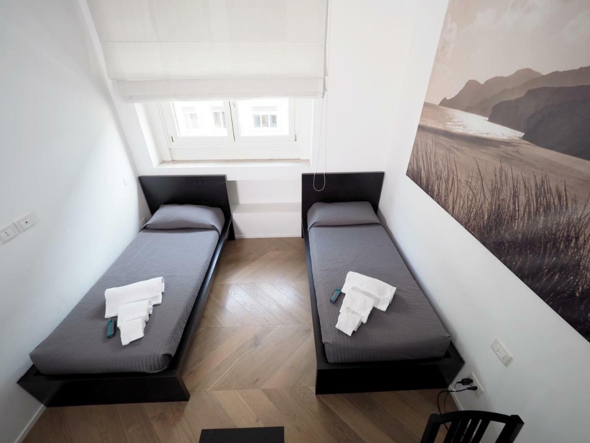 Turati 3 Apartment Milan Bagian luar foto